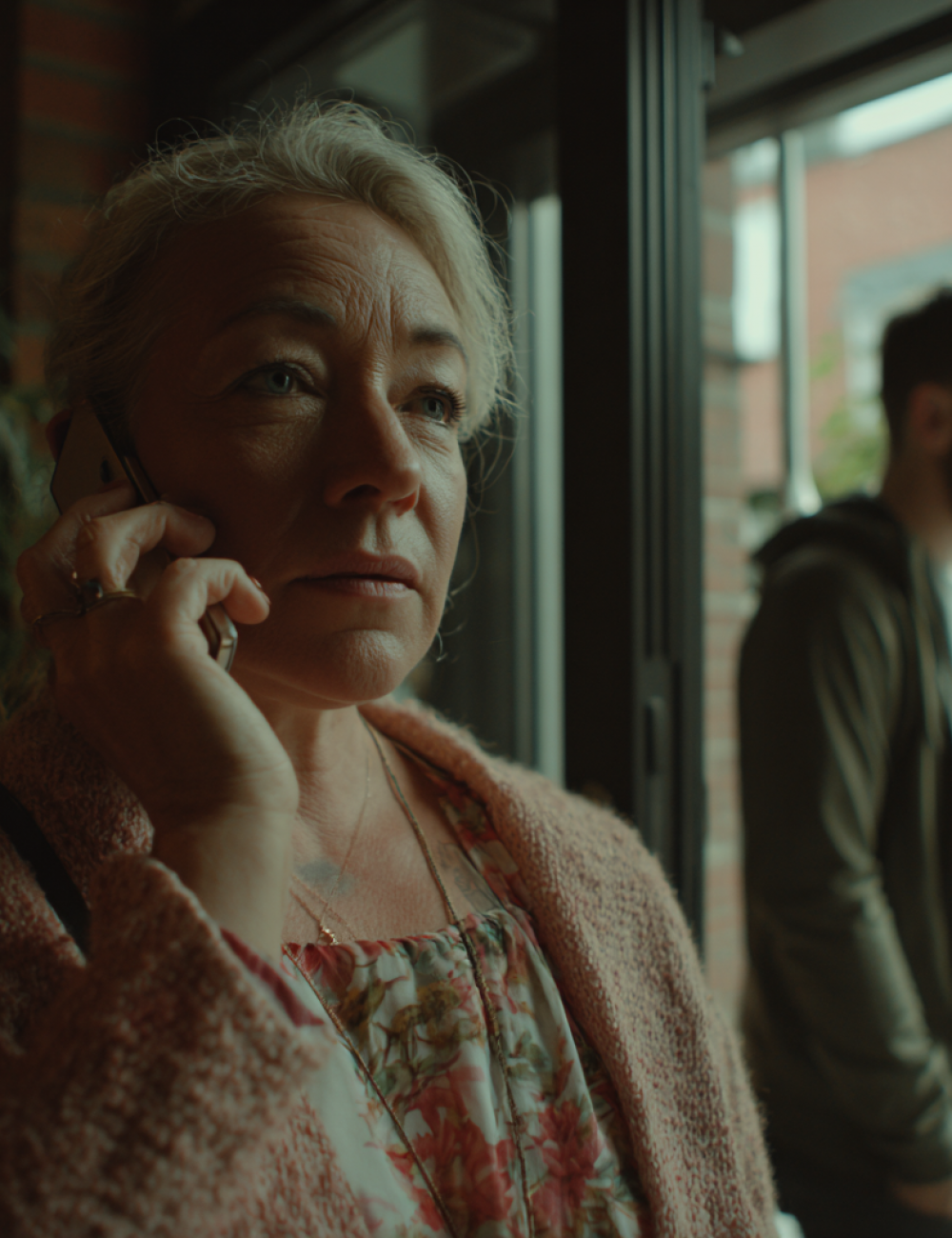 u6593993931_escalating_conflict_moment_adult_tenant_threateni_65160490-17e4-43a7-bb5b-a373b4177044_1